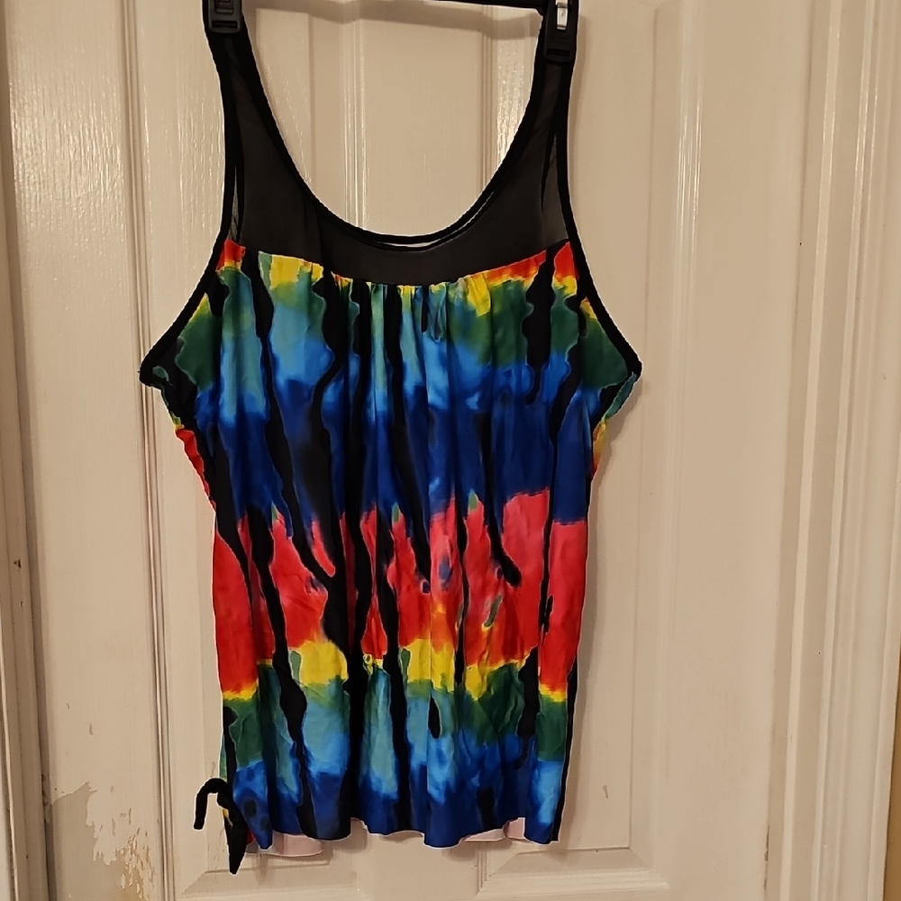Colorful Women's Tankini Swim Top